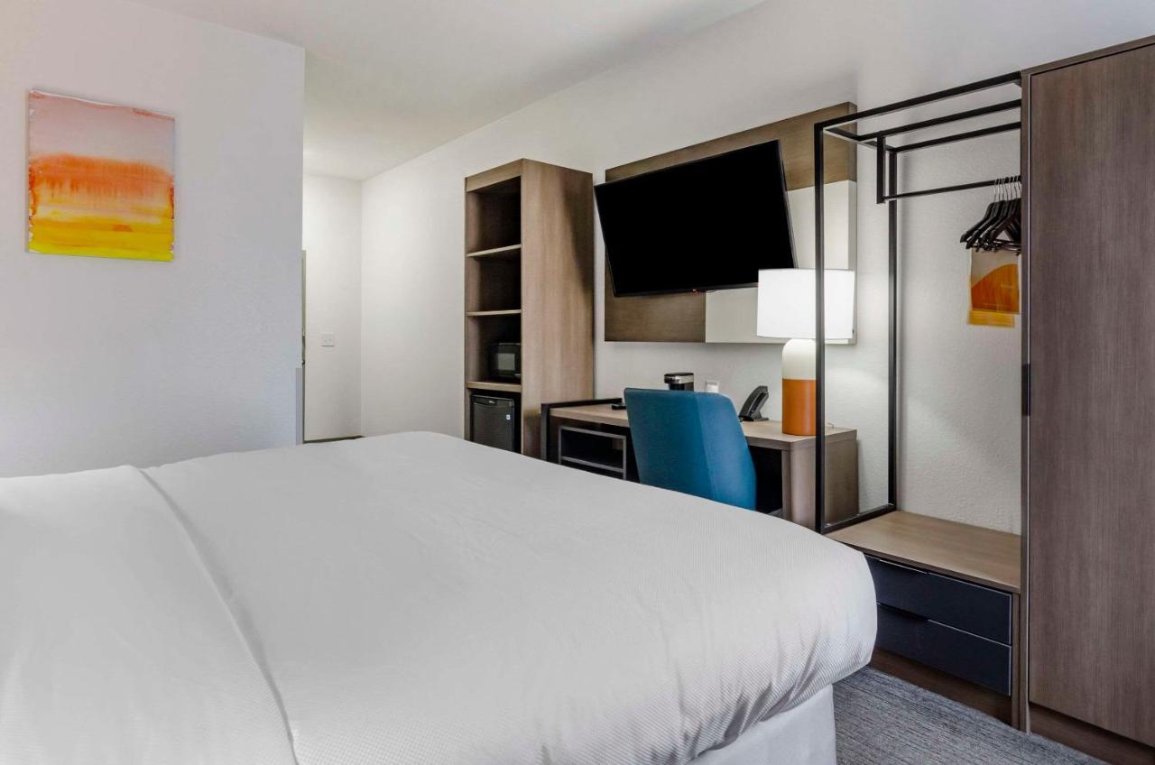 Comfort Inn 2*